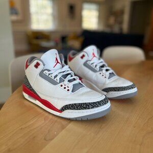 2022 Air Jordan 3 Retro ‘Fire Red’, Size 10.5
